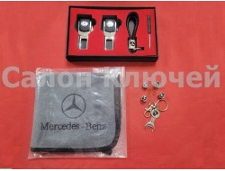 Подарочный набор для Mercedes №1 (заглушки, брелок, микрофибра, колпачки)